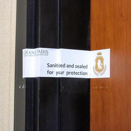 Grand Padis Hotel Bondowoso Bagian luar foto