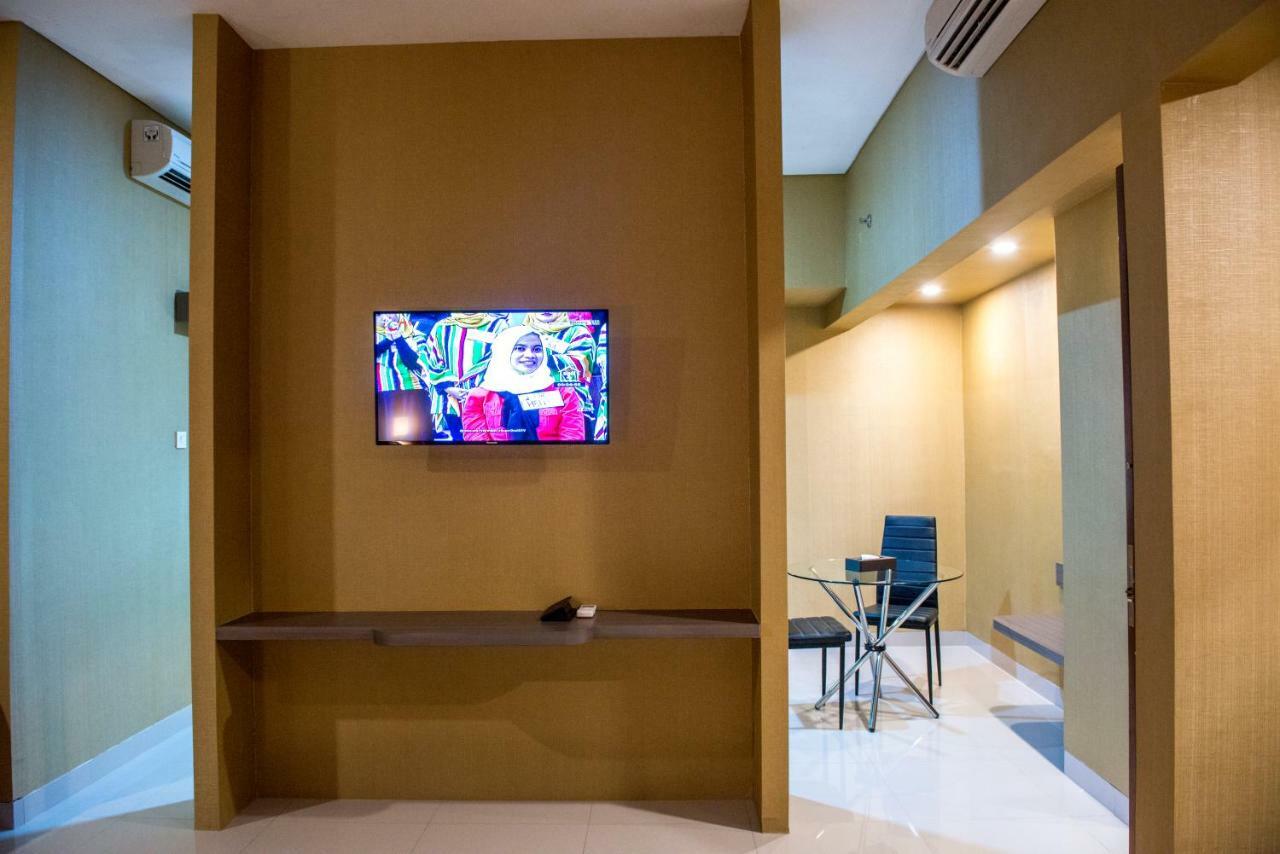 Grand Padis Hotel Bondowoso Bagian luar foto